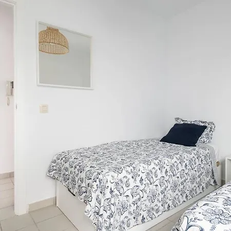Apartment 2 Totalement Renove- Vue Sur La Piscine *
